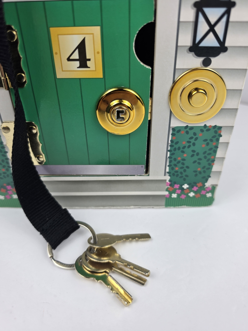Kids Lock & Key Activity House Toy with 4 Doors - Picture 6 of 8
